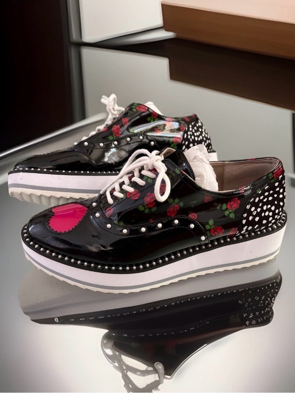 Betsey Johnson Marti Platform Oxford Shoes 6 Patent Leather Punk Pearls Hearts